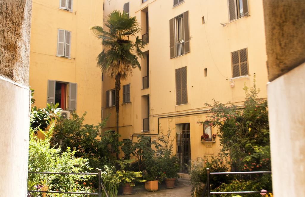 San Lorenzo 42 Rom Exterior foto